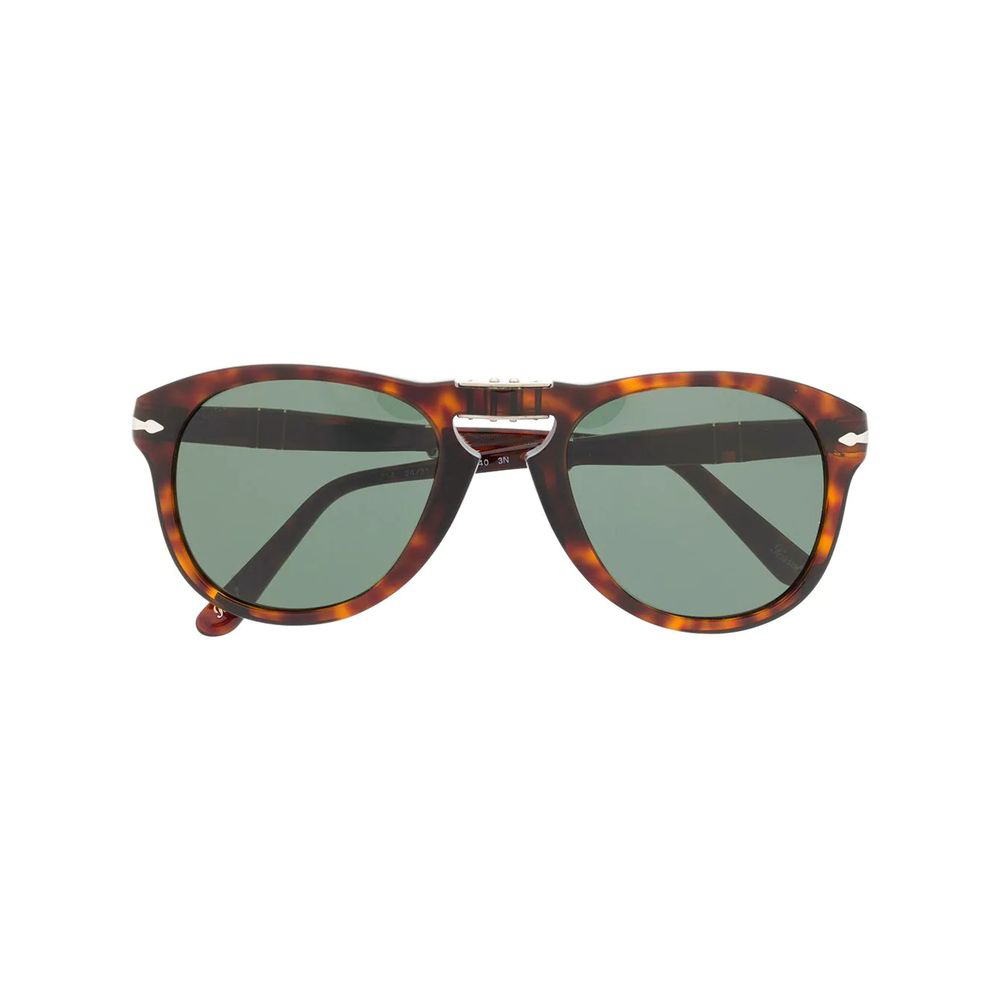 tortoiseshell frame sunglasses