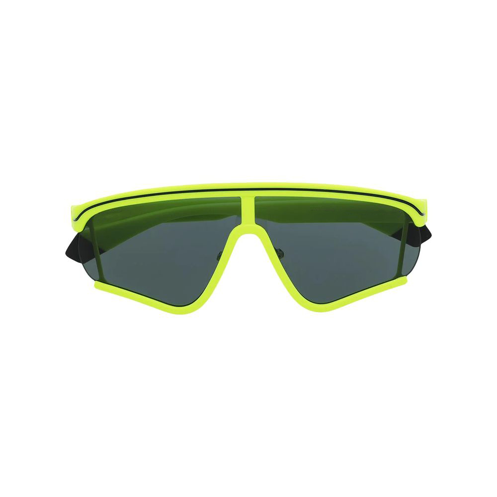 oversize-frame sunglasses