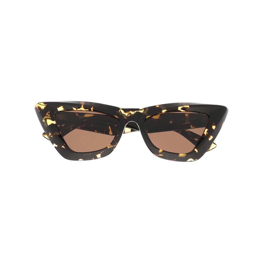 cat-eye sunglasses