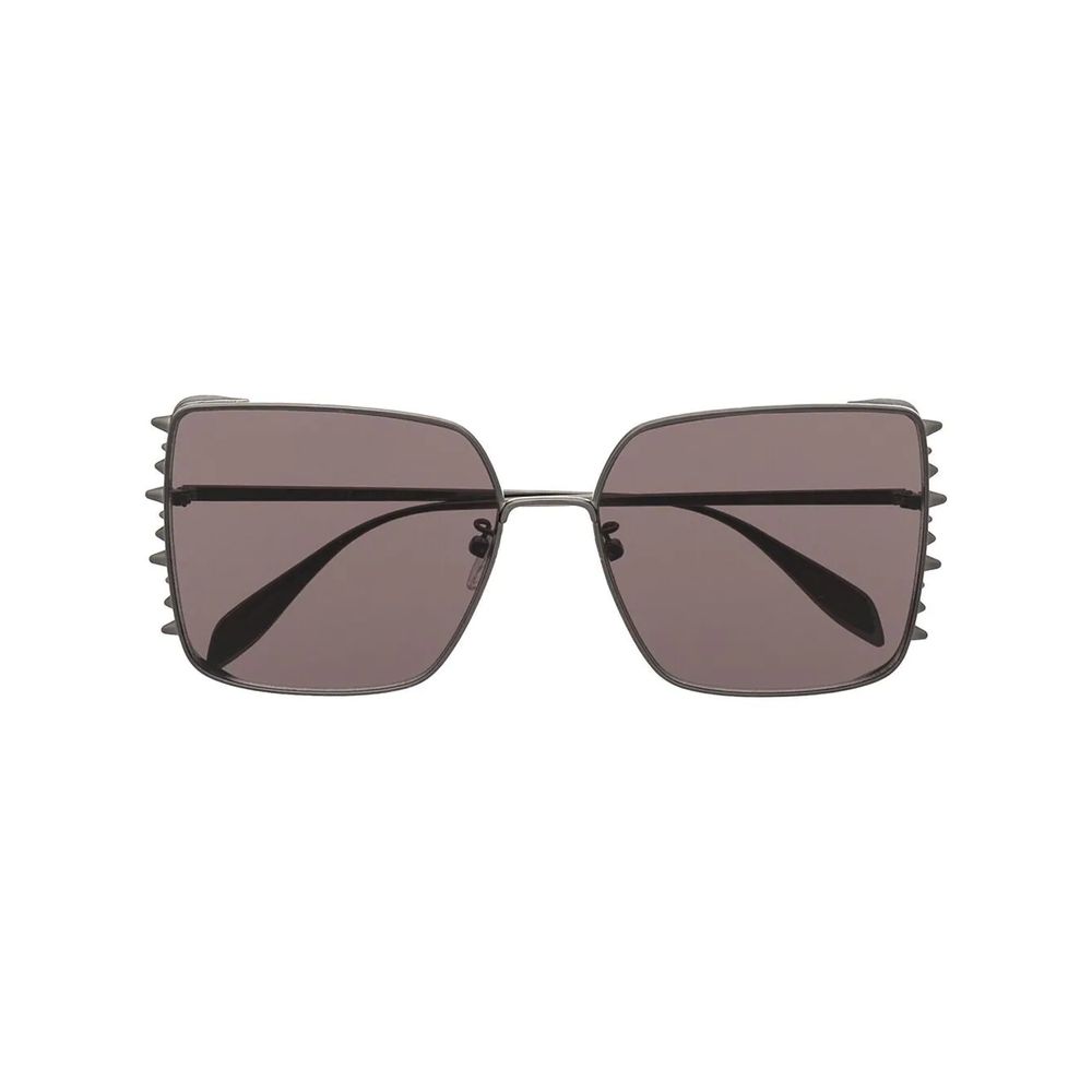 oversize-frame tinted sunglasses